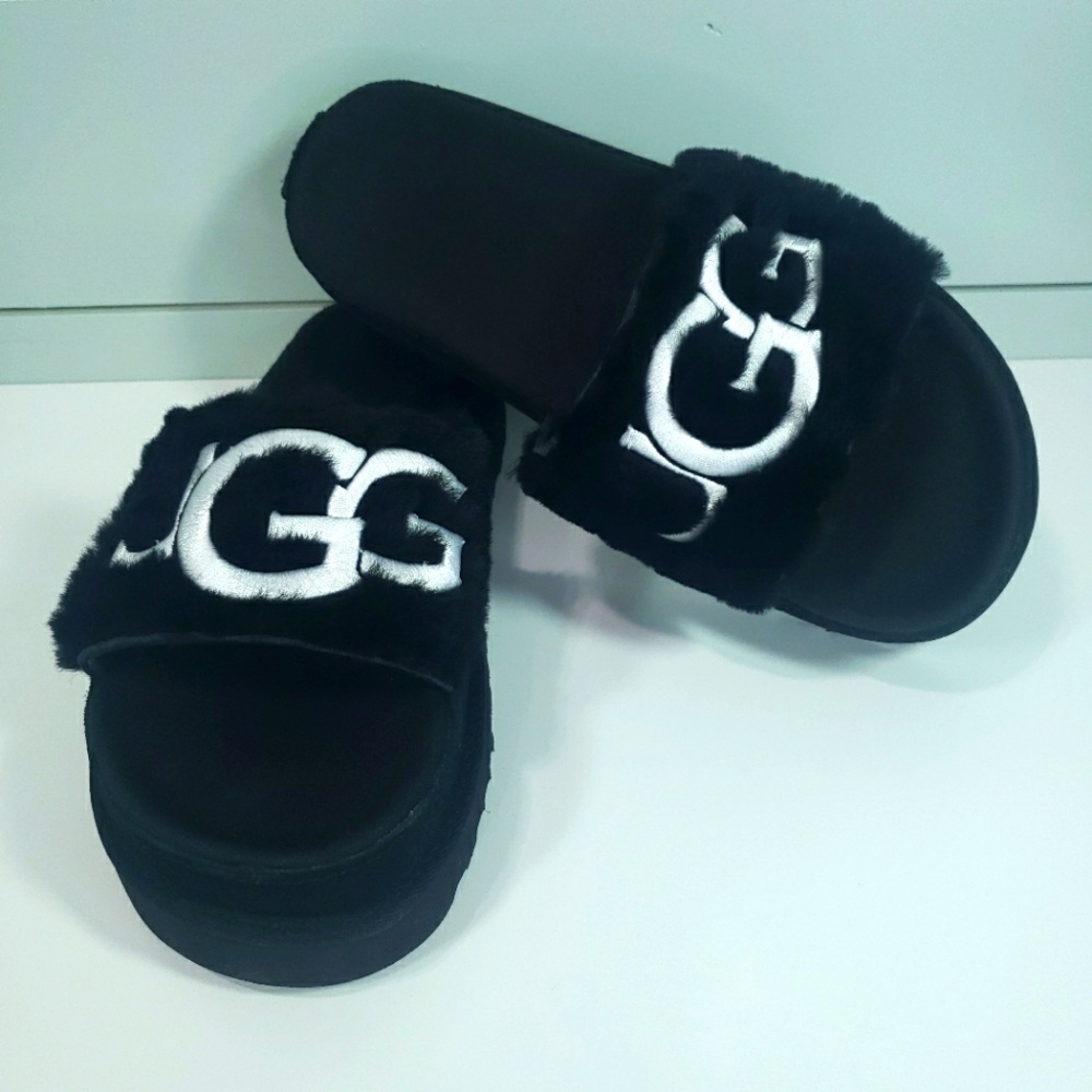 UGG Laton Fur Suede Slide Sandal Black Comfy slippers Women's 9 - Picture 2 of 6